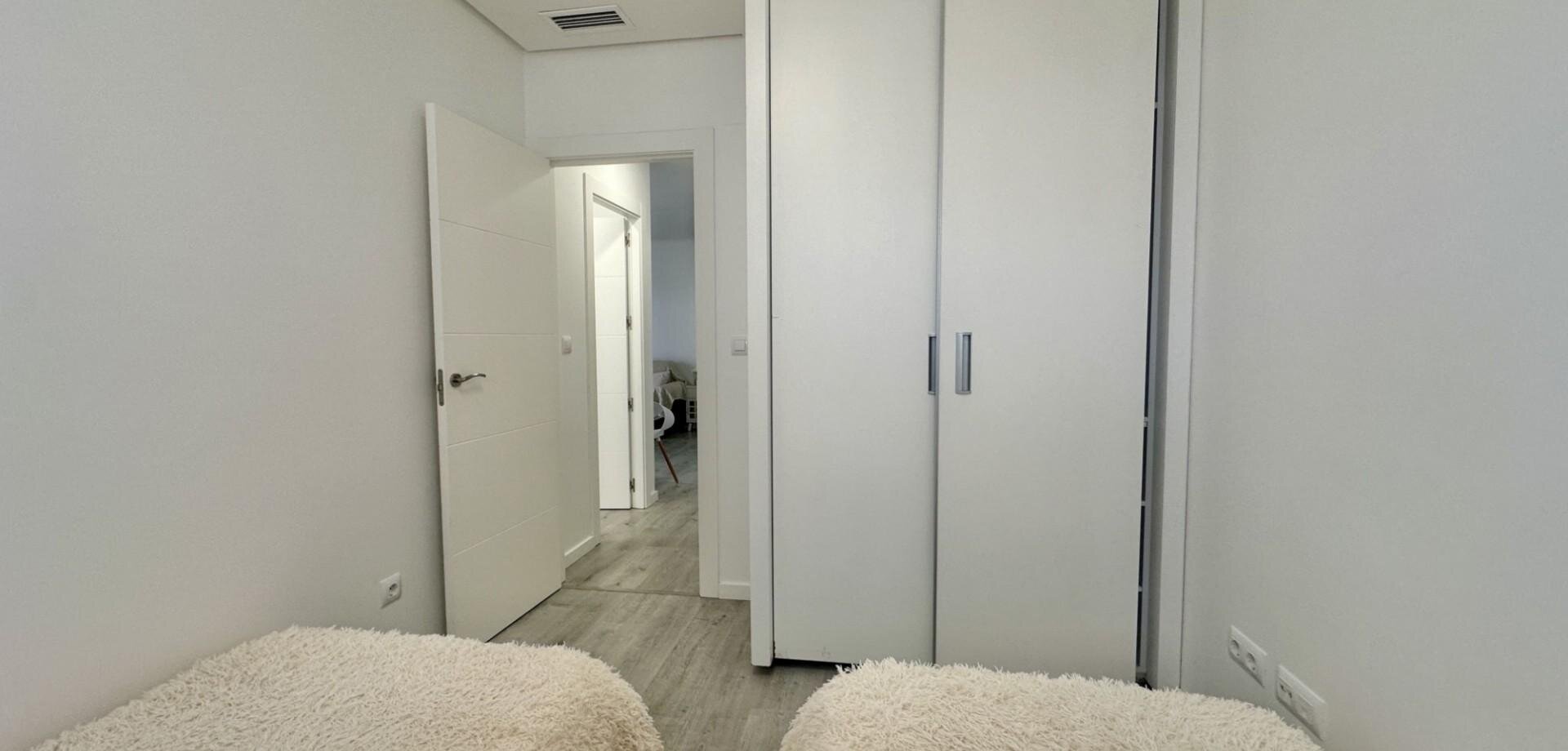 3-Bedroom Apartment in Los Dolses, Orihuela Costa - Image 22