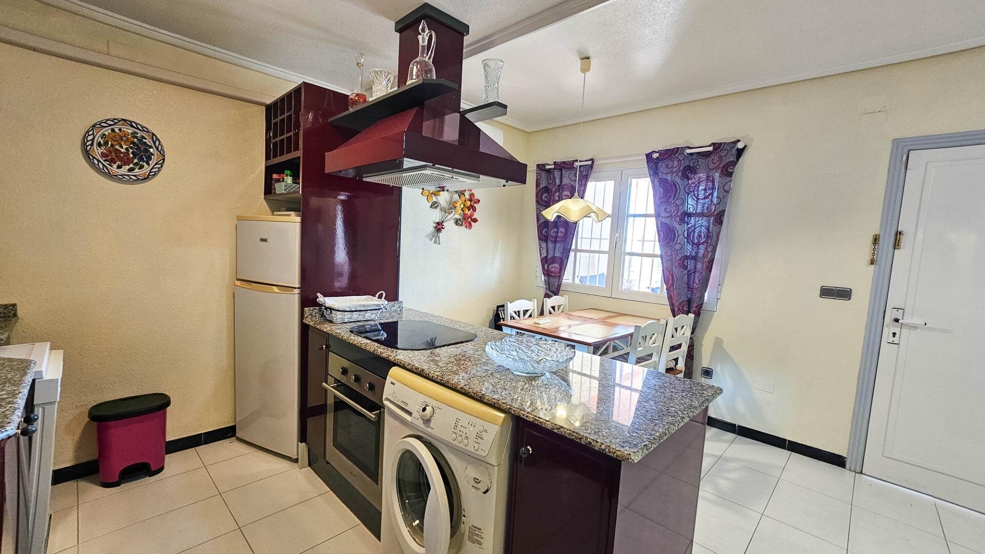Bungalow z 2 Sypialniami w Lomas de Campoamor-las Ramblas, Orihuela Costa - Image 13