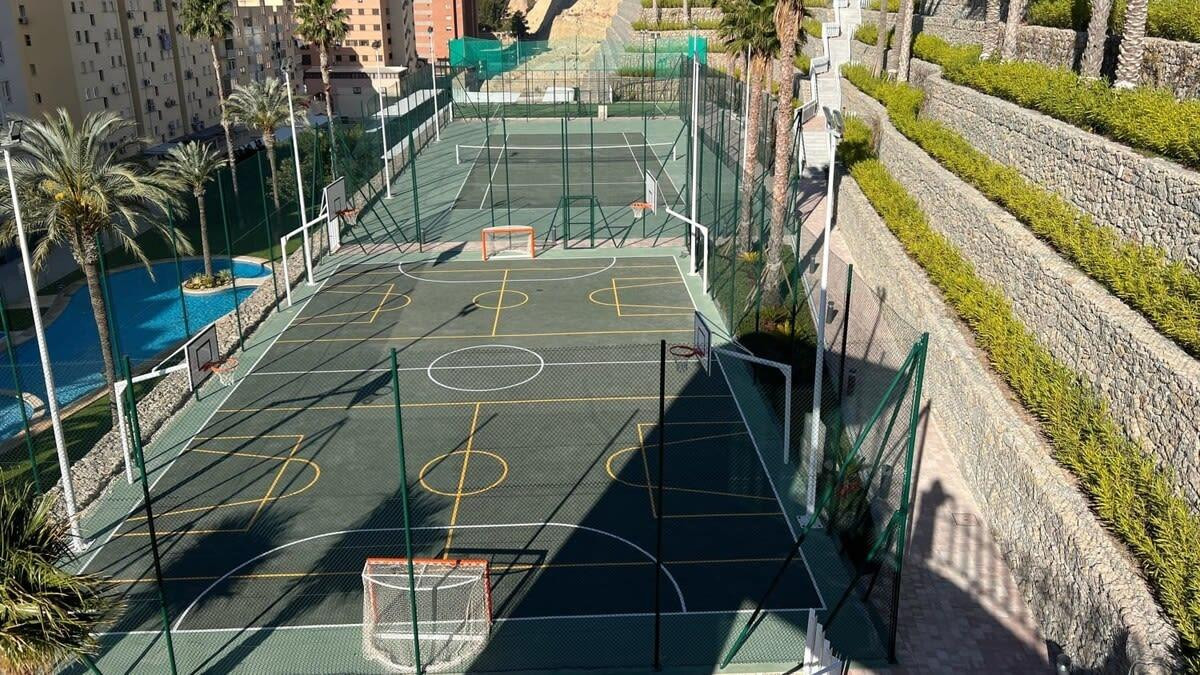 3-Bedroom Middle Floor Apartment in  Benidorm | Sunny Cas... - Image 12