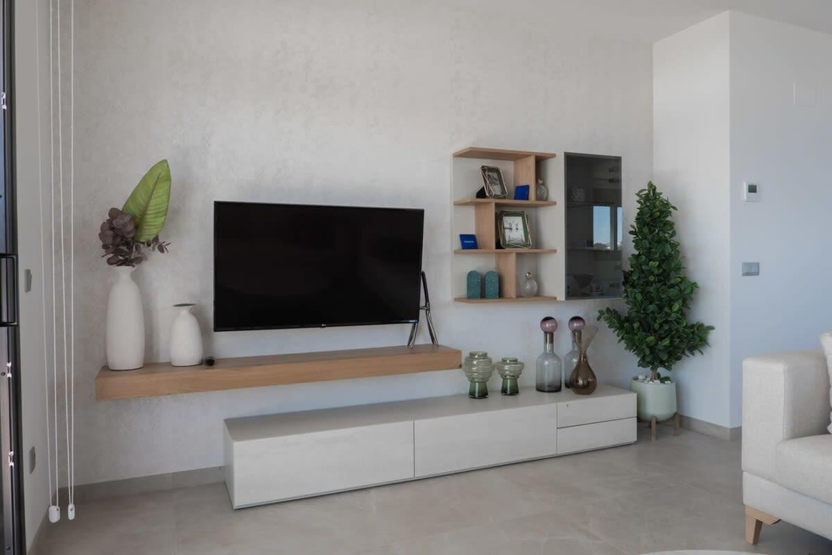 3-Bedroom Middle Floor Apartment in  Benidorm | Sunny Cas... - Image 7