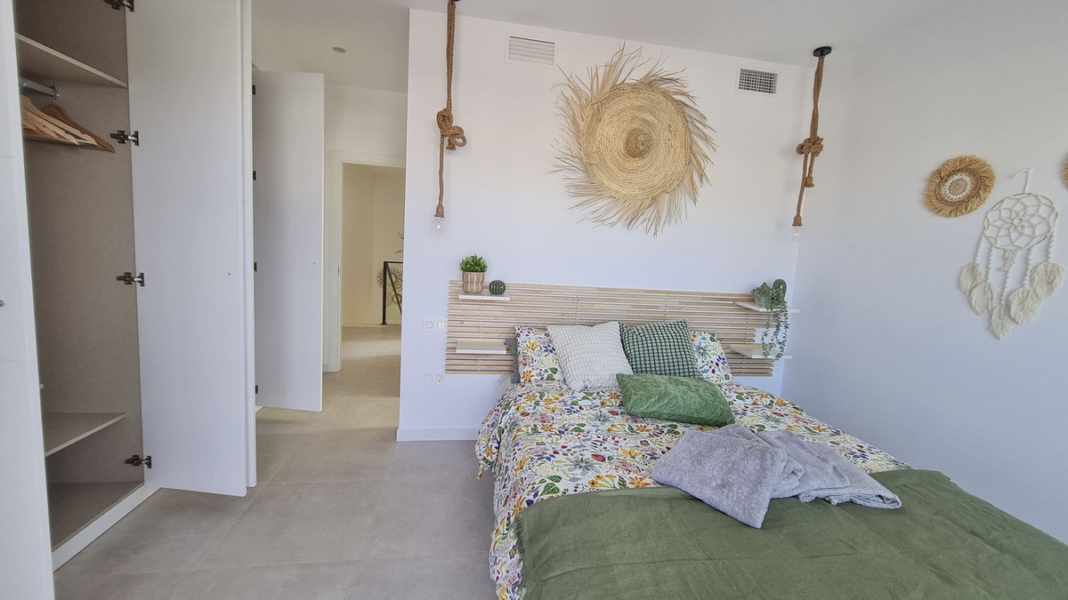 3-Bedroom Detached House in  San Pedro del Pinatar | Sunn... - Image 24