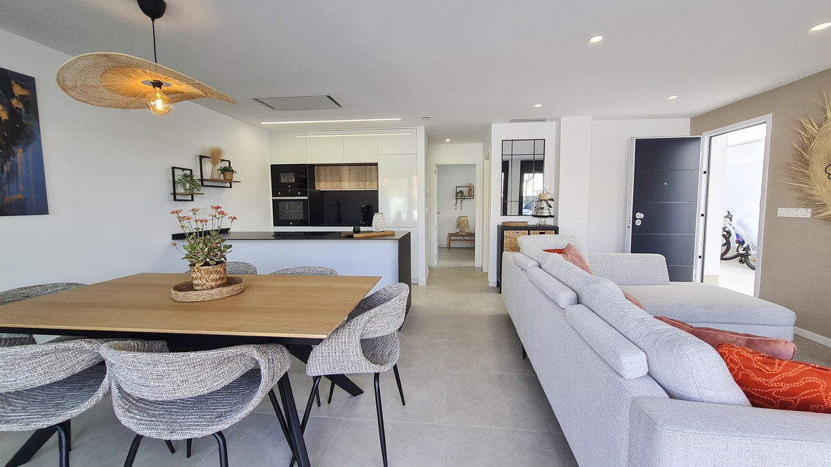 3-Bedroom Detached House in  San Pedro del Pinatar | Sunn... - Image 3