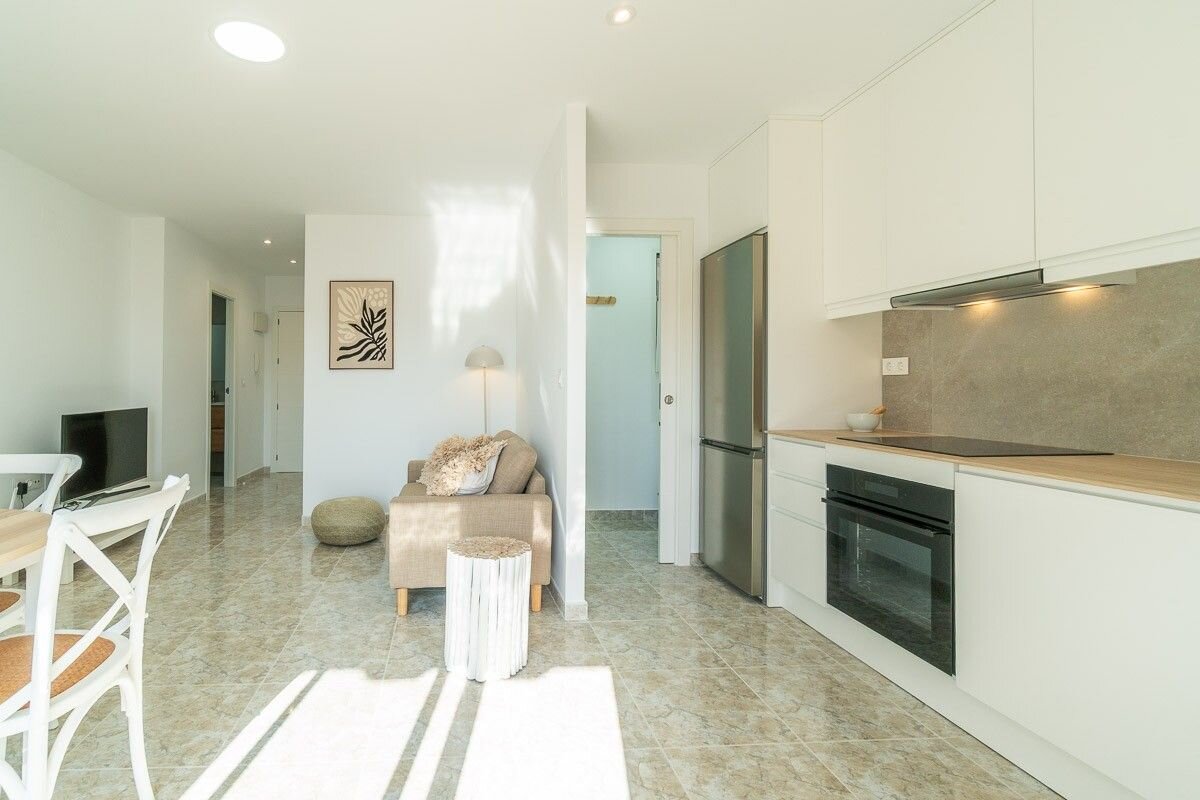 2-Bedroom Apartment in La Mata Pueblo, Torrevieja - Image 14
