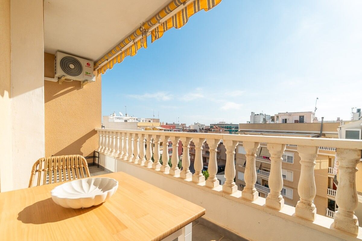 2-Bedroom Apartment in La Mata Pueblo, Torrevieja - Image 30