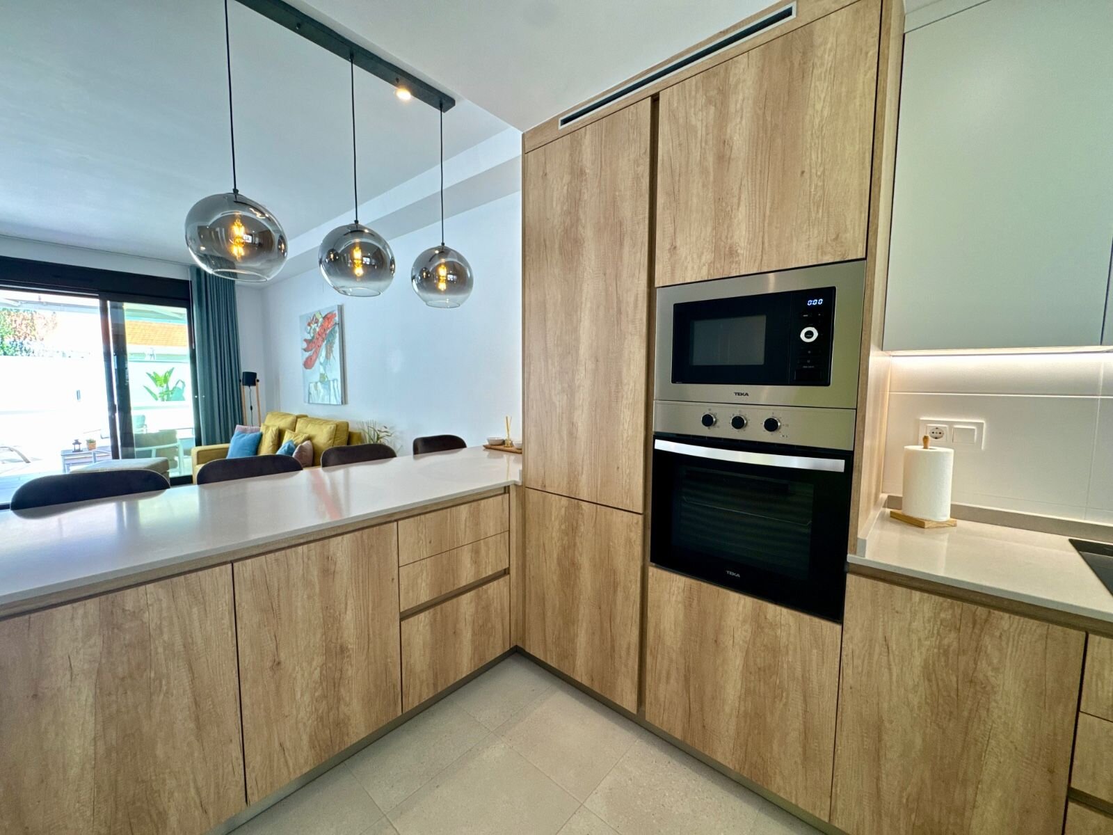 2-Bedroom Apartment in Zona Pueblo, Pilar de la Horadada - Image 10