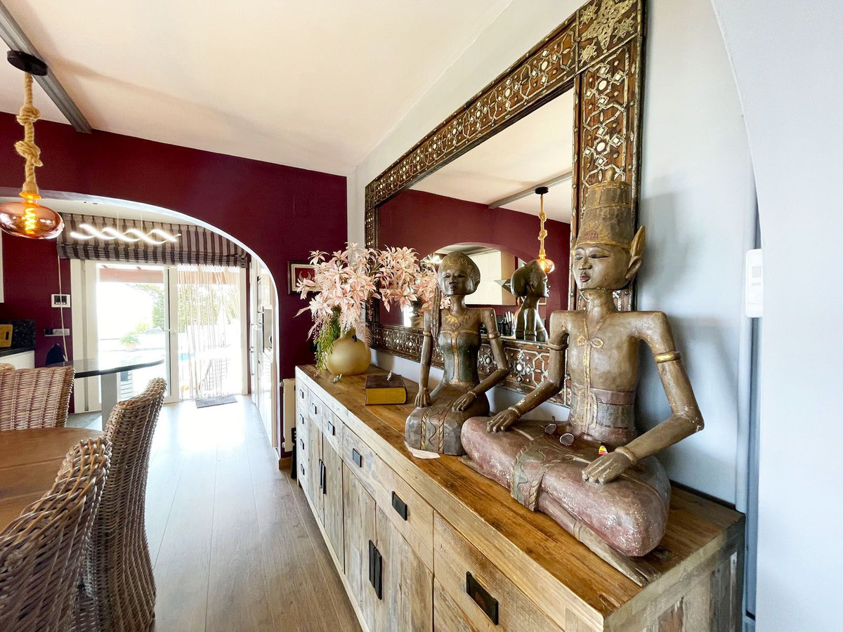 3-Bedroom Detached House in  Calpe | Sunny Casas - Costa ... - Image 10