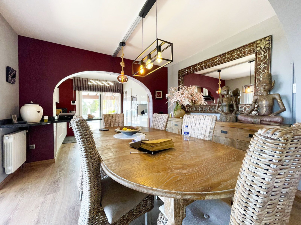 3-Bedroom Detached House in  Calpe | Sunny Casas - Costa ... - Image 11