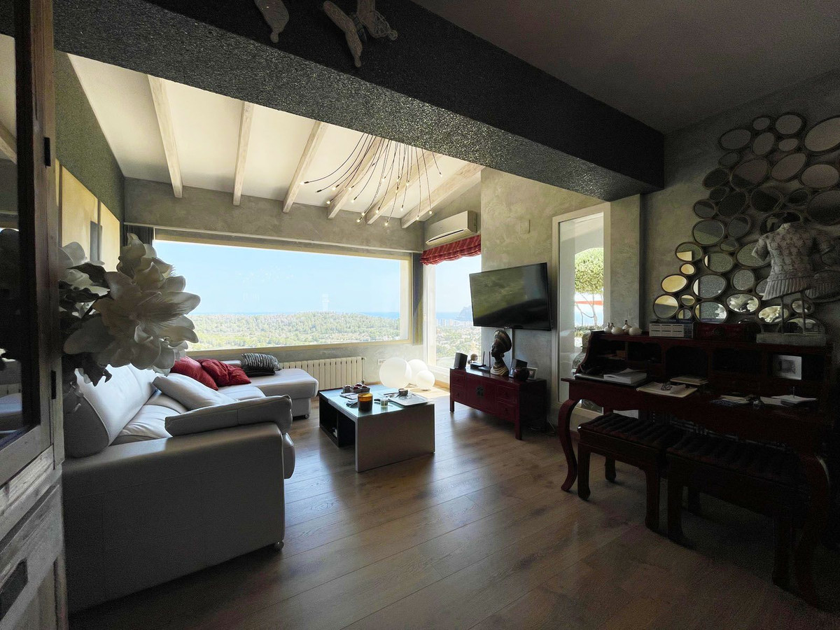 3-Bedroom Detached House in  Calpe | Sunny Casas - Costa ... - Image 12