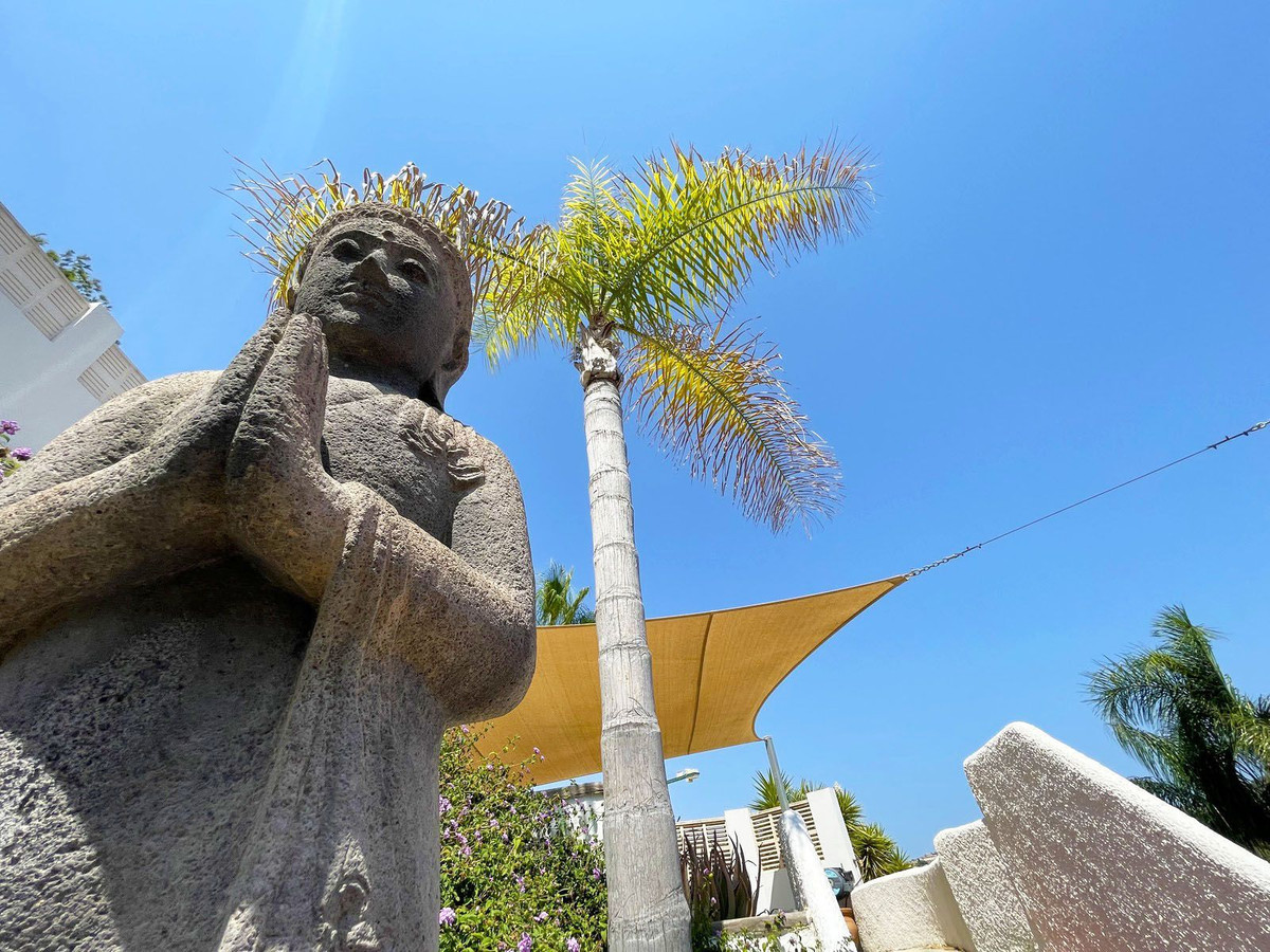 3-Bedroom Detached House in  Calpe | Sunny Casas - Costa ... - Image 6