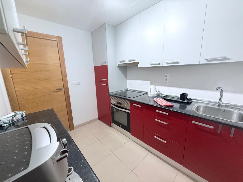 2-Bedroom Apartment in Sucina, Sucina - Image 15