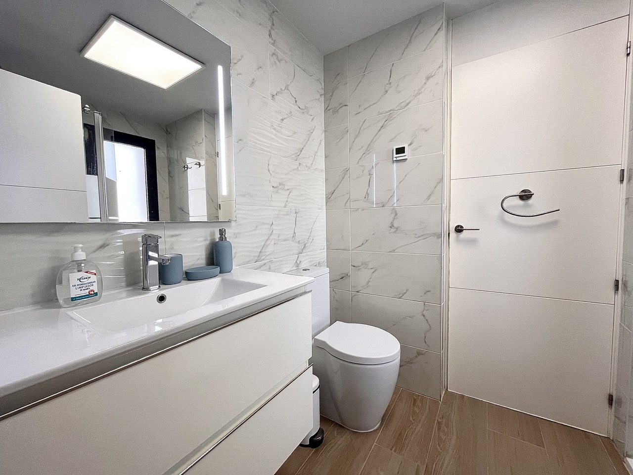 Appartement met 2 Slaapkamers in Villamartín-las Filipinas, Orihuela Costa - Image 18