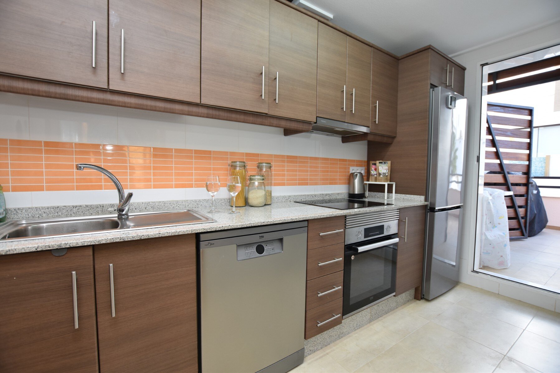 3-Bedroom Villa in Algorfa - Image 11