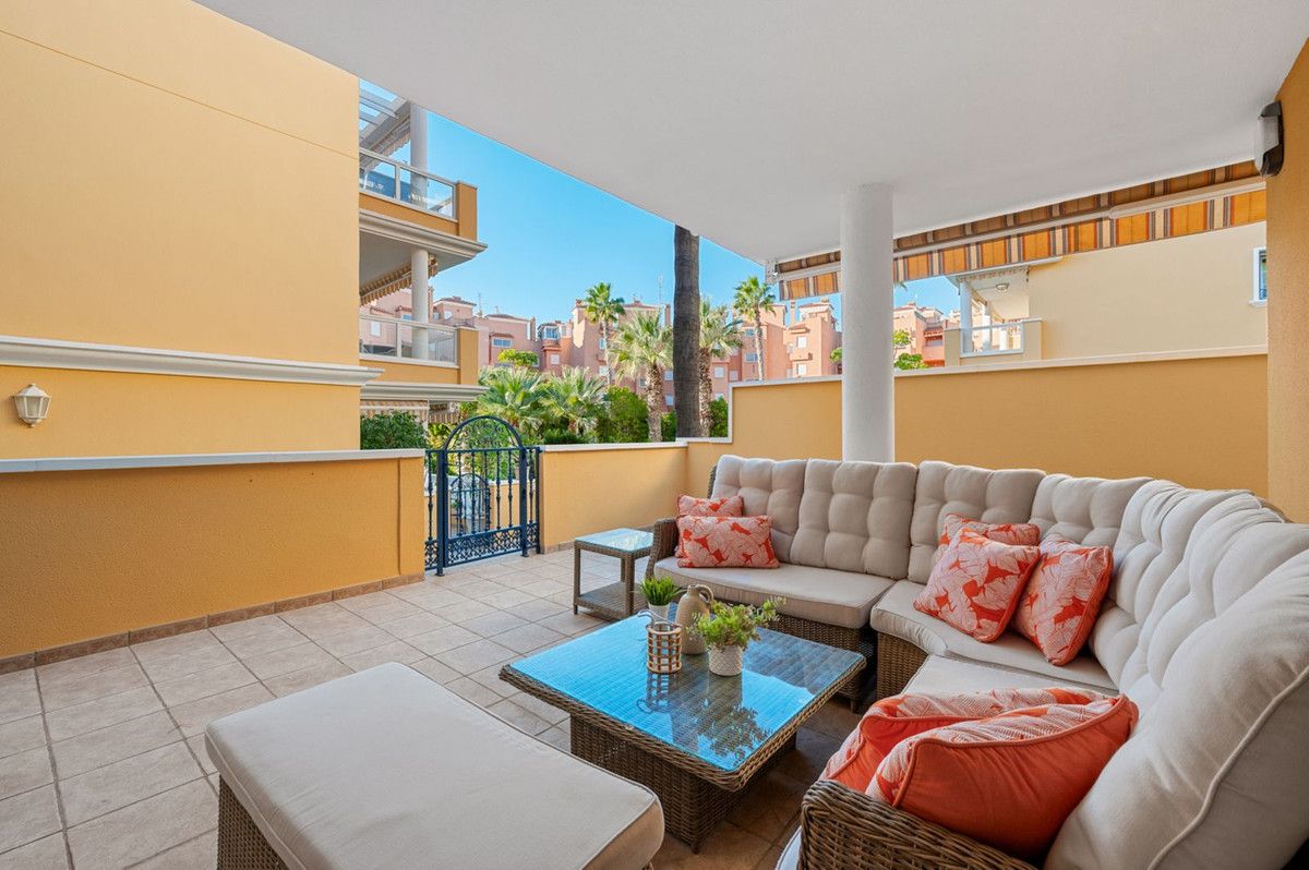 Apartment in Orihuela Costa - Image 5