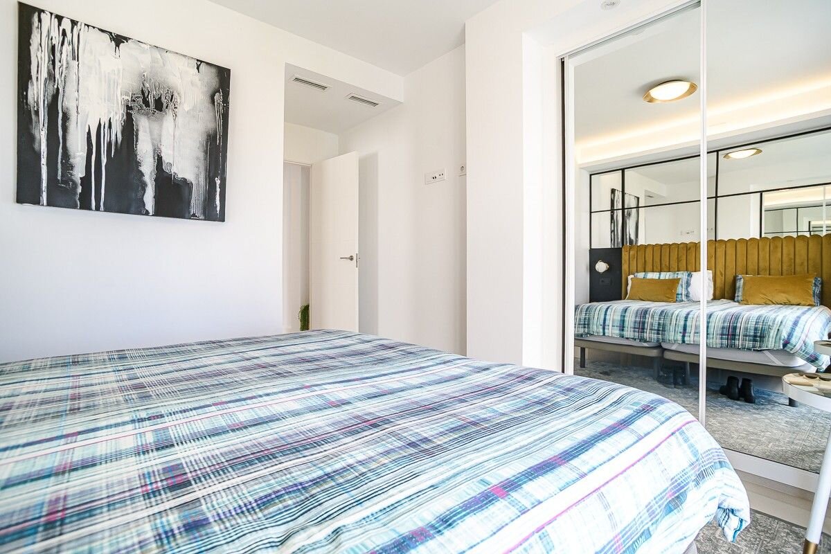 2-Bedroom Villa in Comunidad Valenciana, Almoradi - Image 21