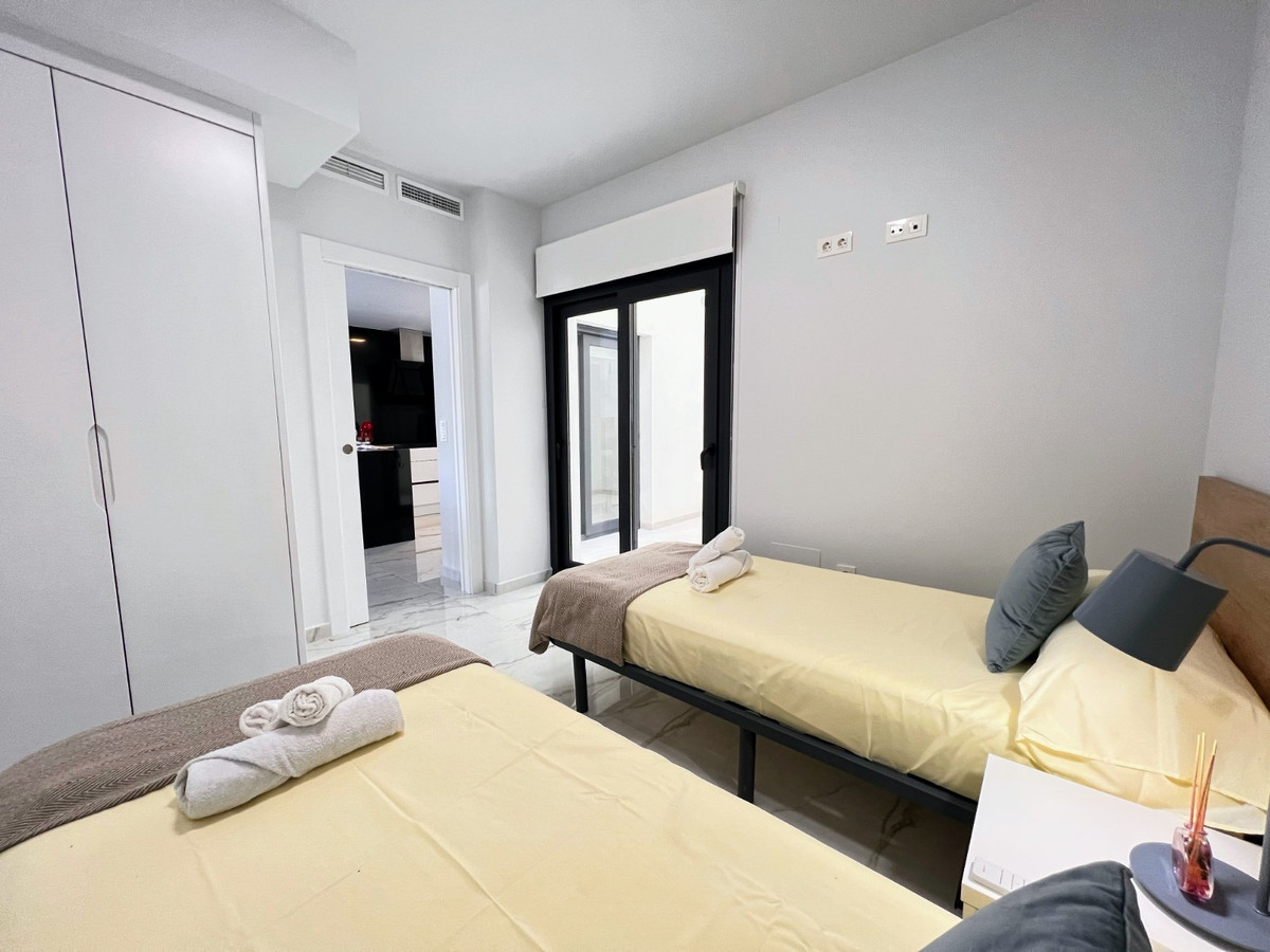 Benedenwoning met 2 Slaapkamers in Los Altos, Orihuela Co... - Image 23