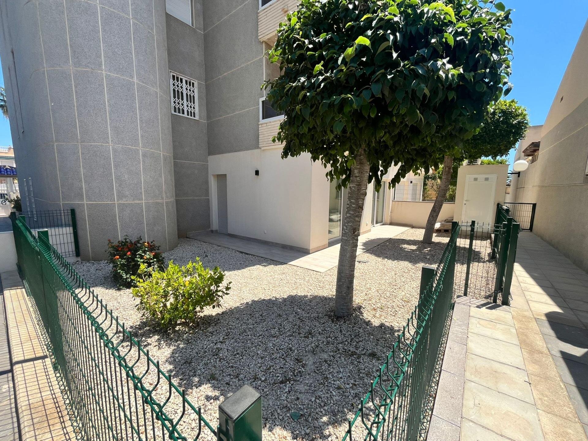 Mieszkanie z 3 Sypialniami w Torreblanca, Torrevieja - Image 27