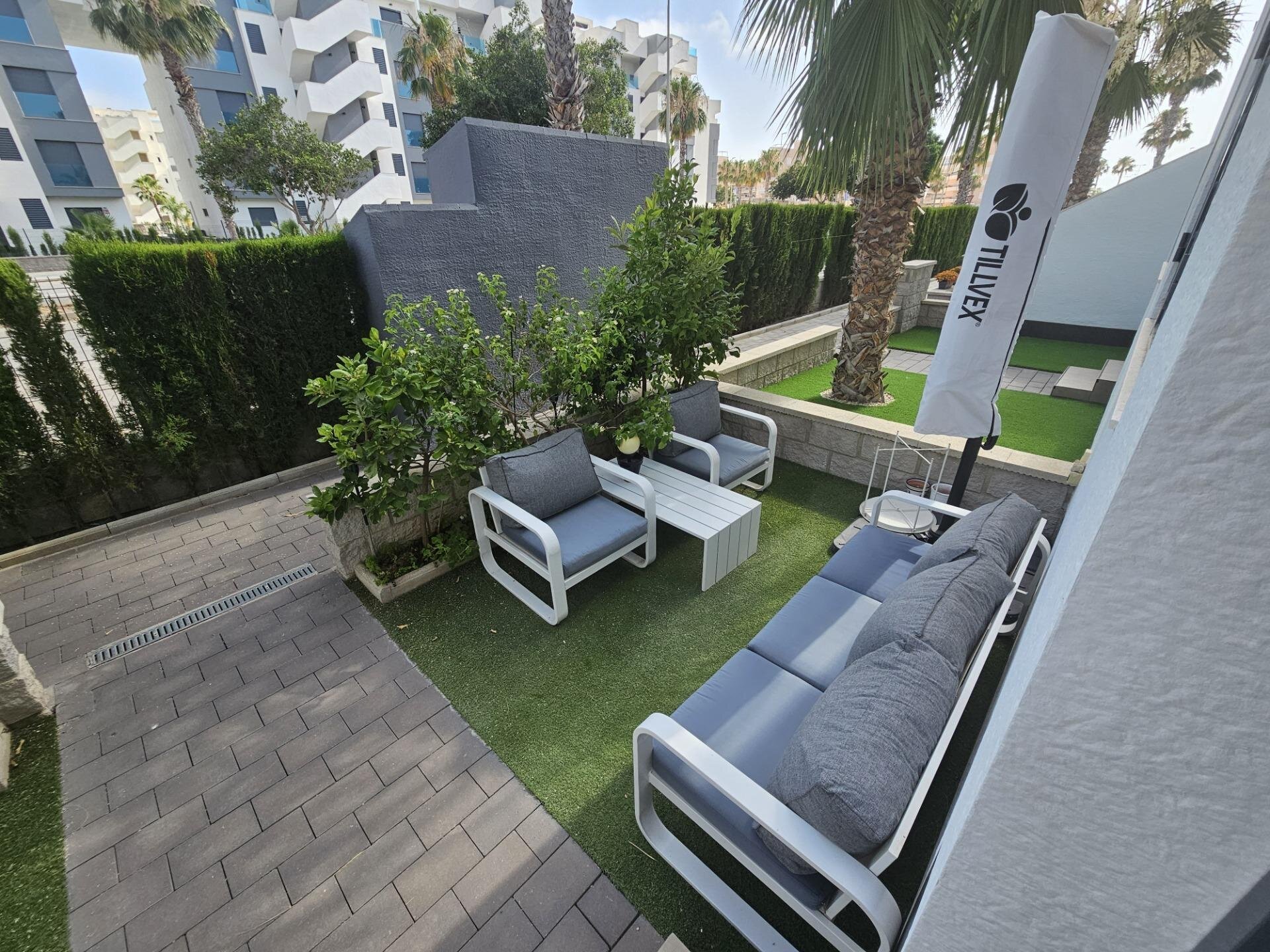 2-Bedroom Apartment in El Raso, Guardamar del Segura - Image 21