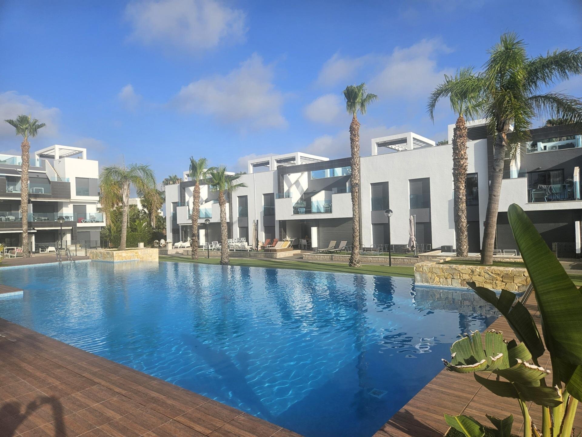 2-Bedroom Apartment in El Raso, Guardamar del Segura - Image 22