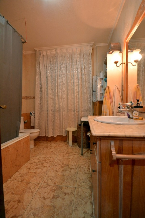 4-Bedroom Townhouse in Guardamar del Segura | Sunny Casa... - Image 17