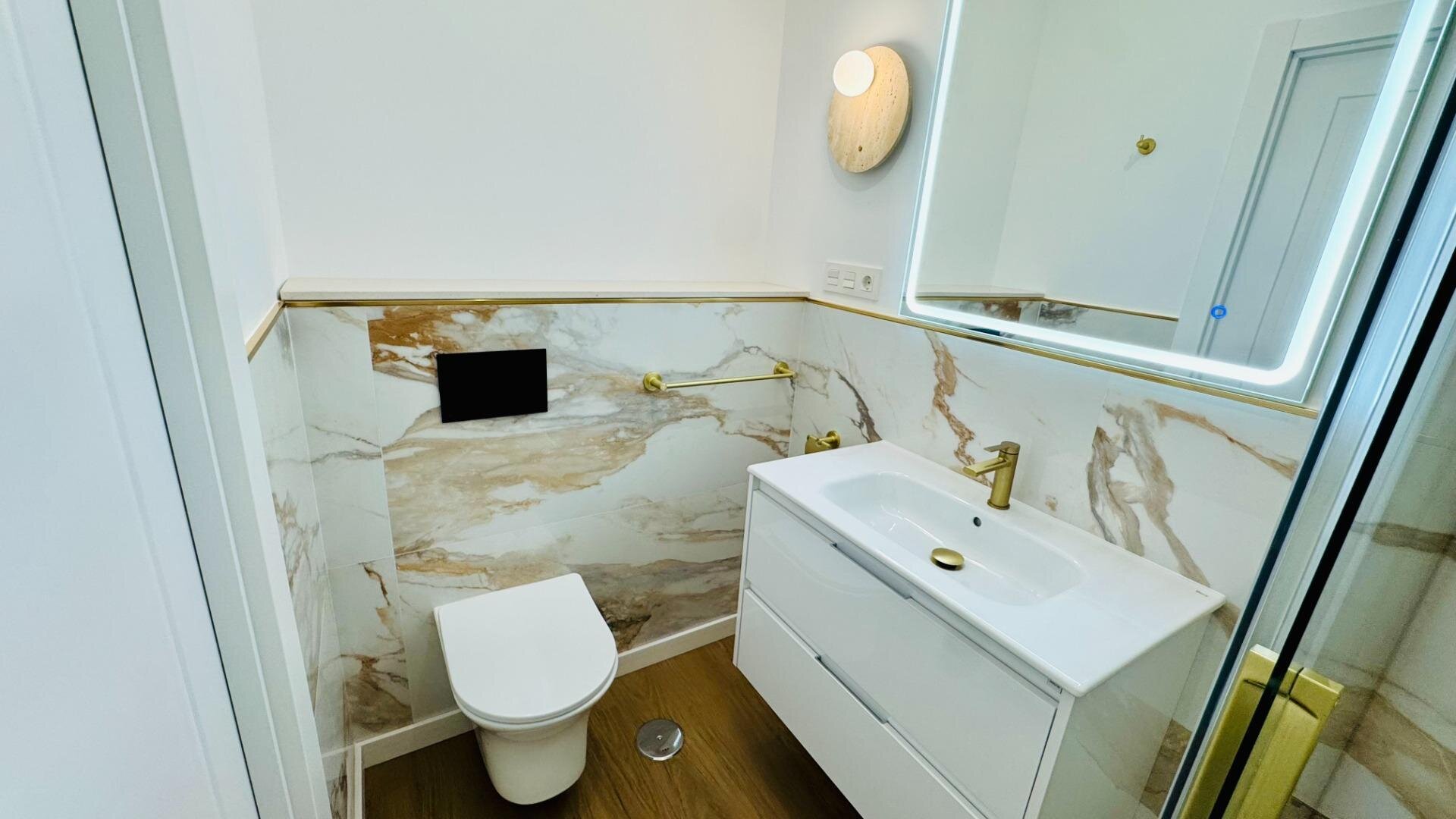2-Bedroom Penthouse in Punta Prima, Torrevieja - Image 19