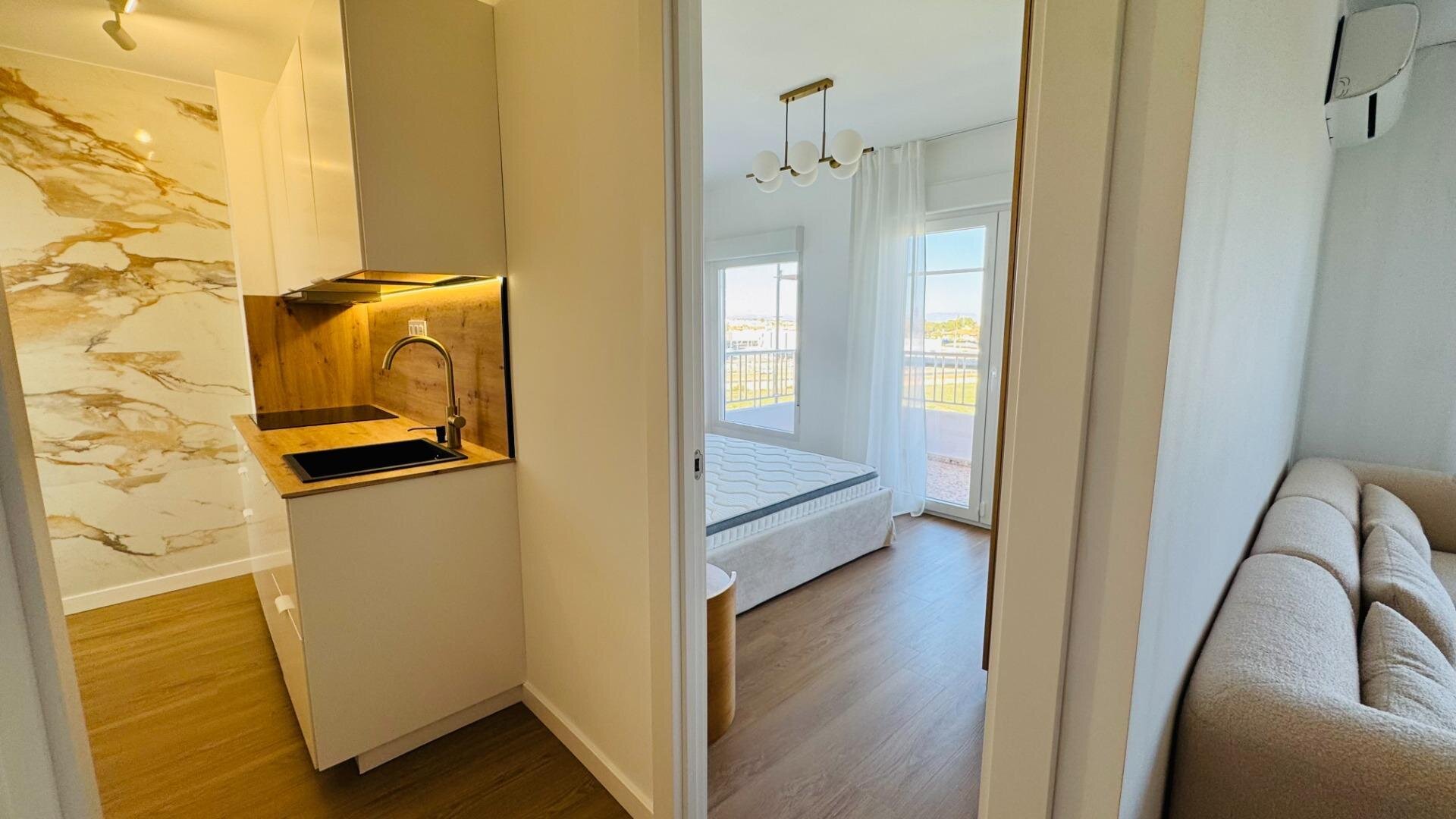 2-Bedroom Penthouse in Punta Prima, Torrevieja - Image 4