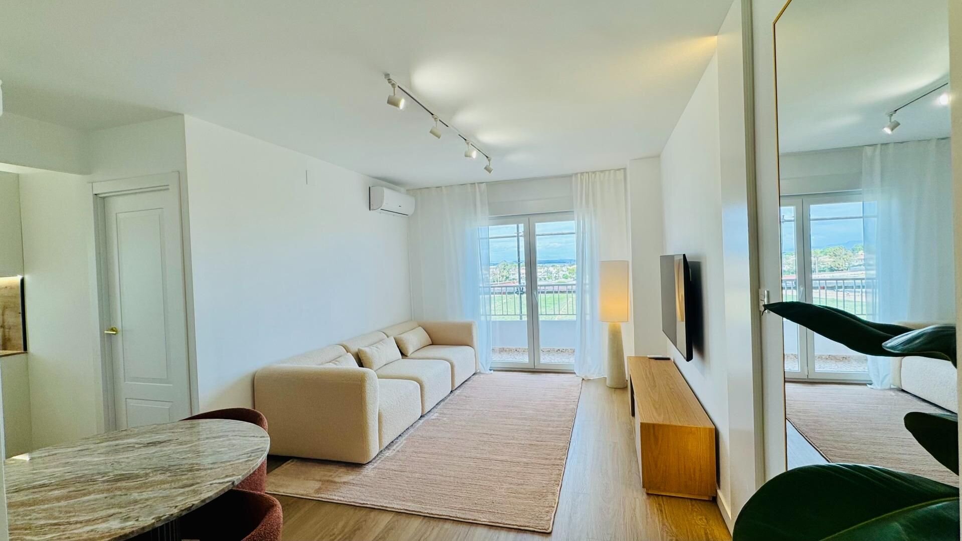 2-Bedroom Penthouse in Punta Prima, Torrevieja - Image 6