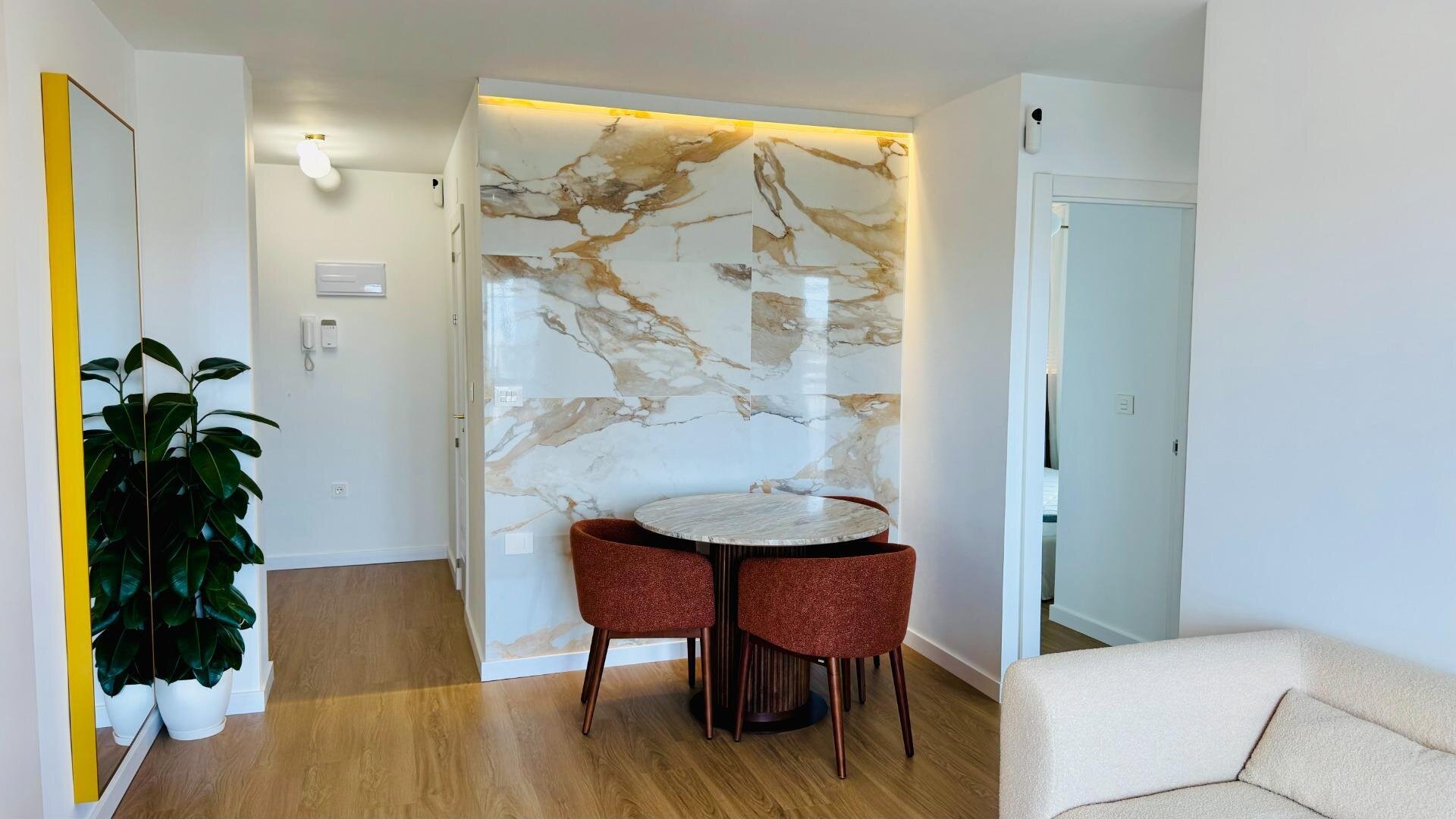 2-Bedroom Penthouse in Punta Prima, Torrevieja - Image 9