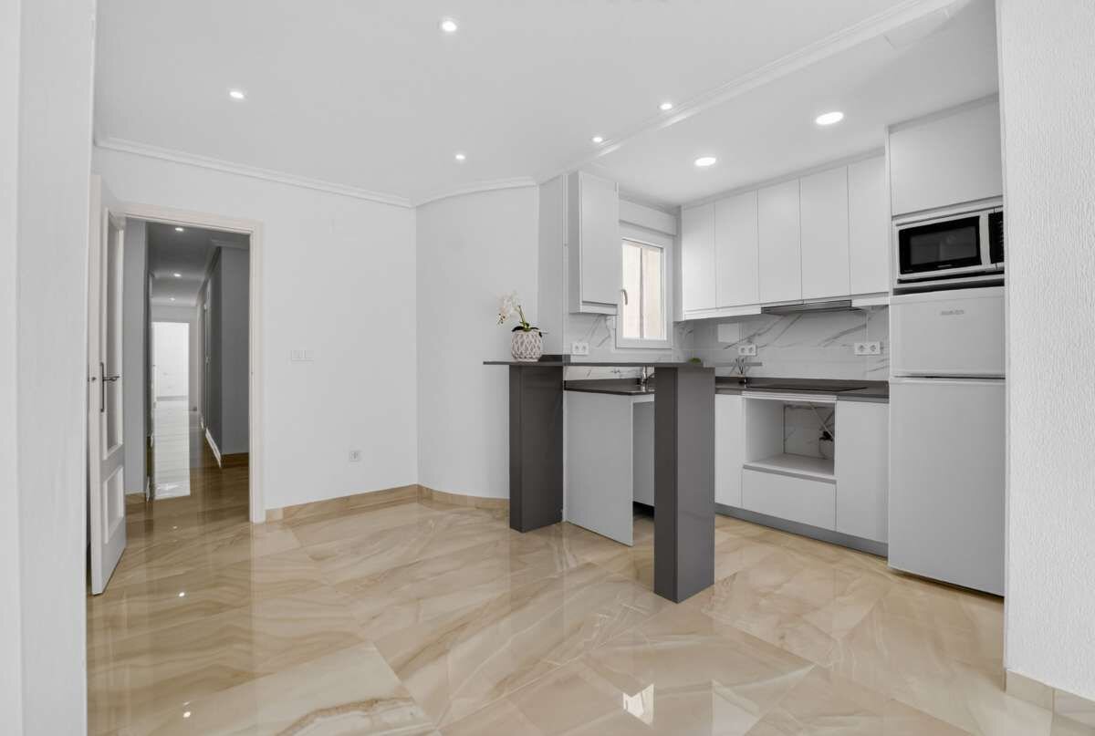 Appartement met 2 Slaapkamers in Centro, Torrevieja - Image 8