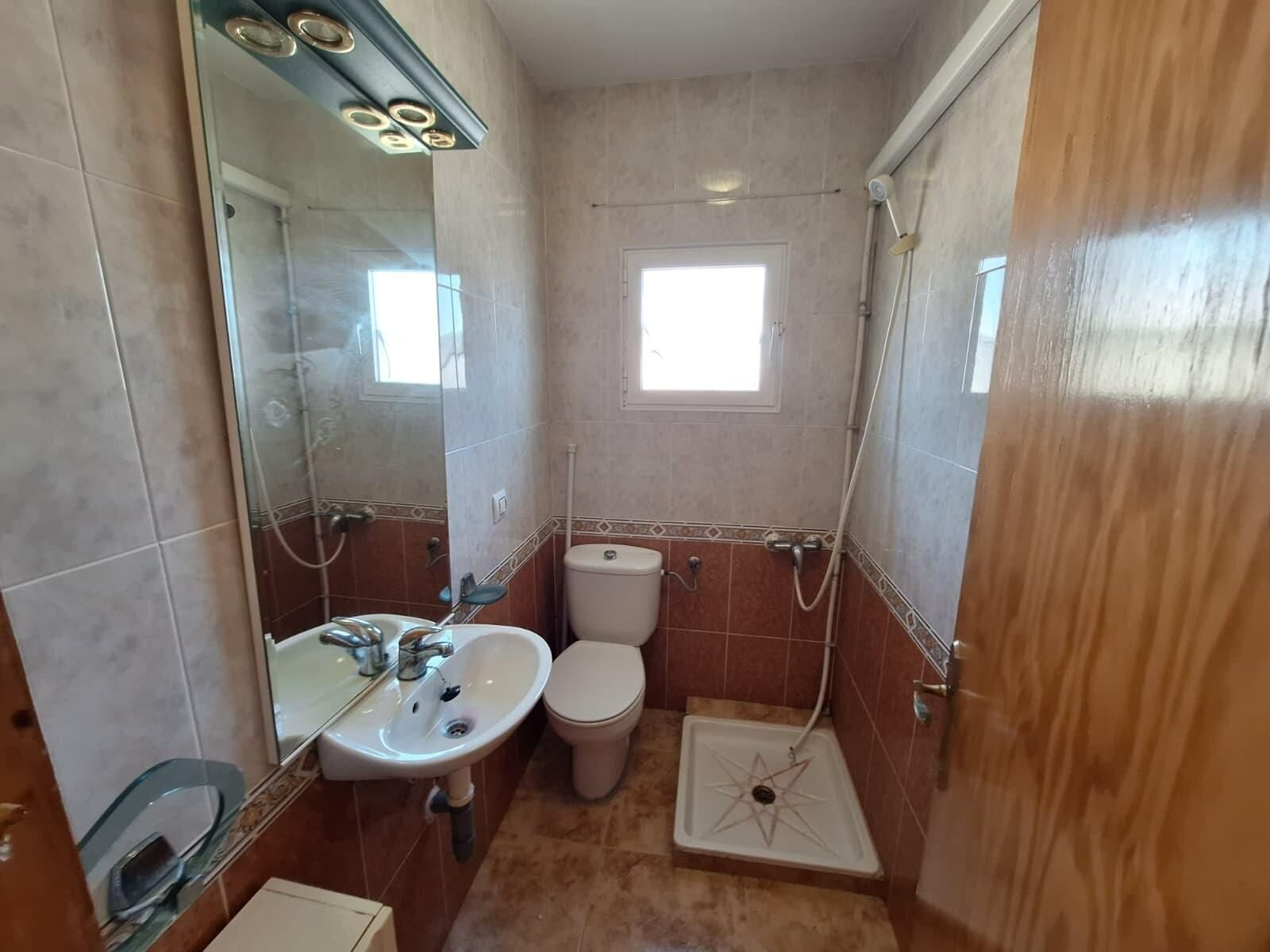 5-Bedroom Quad in Carrefour, Torrevieja - Image 11