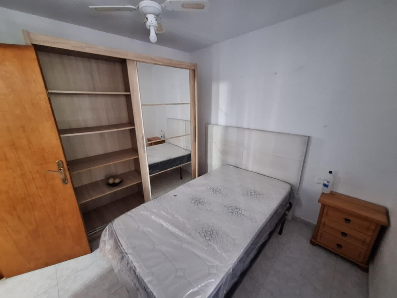 5-Bedroom Quad in Carrefour, Torrevieja - Image 40