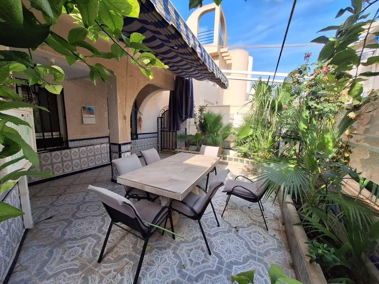 5-Bedroom Quad in Carrefour, Torrevieja - Image 5