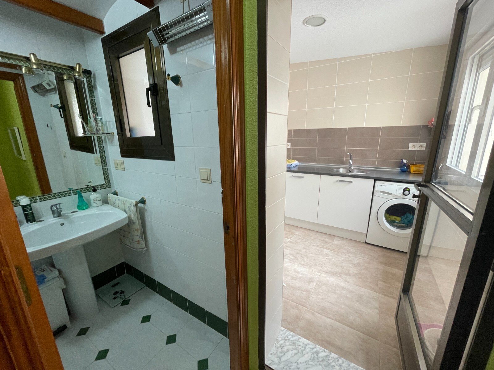 5-Bedroom House in Los Secanos, Guardamar del Segura - Image 27