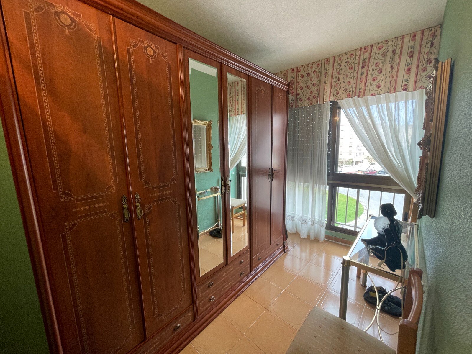 5-Bedroom House in Los Secanos, Guardamar del Segura - Image 32