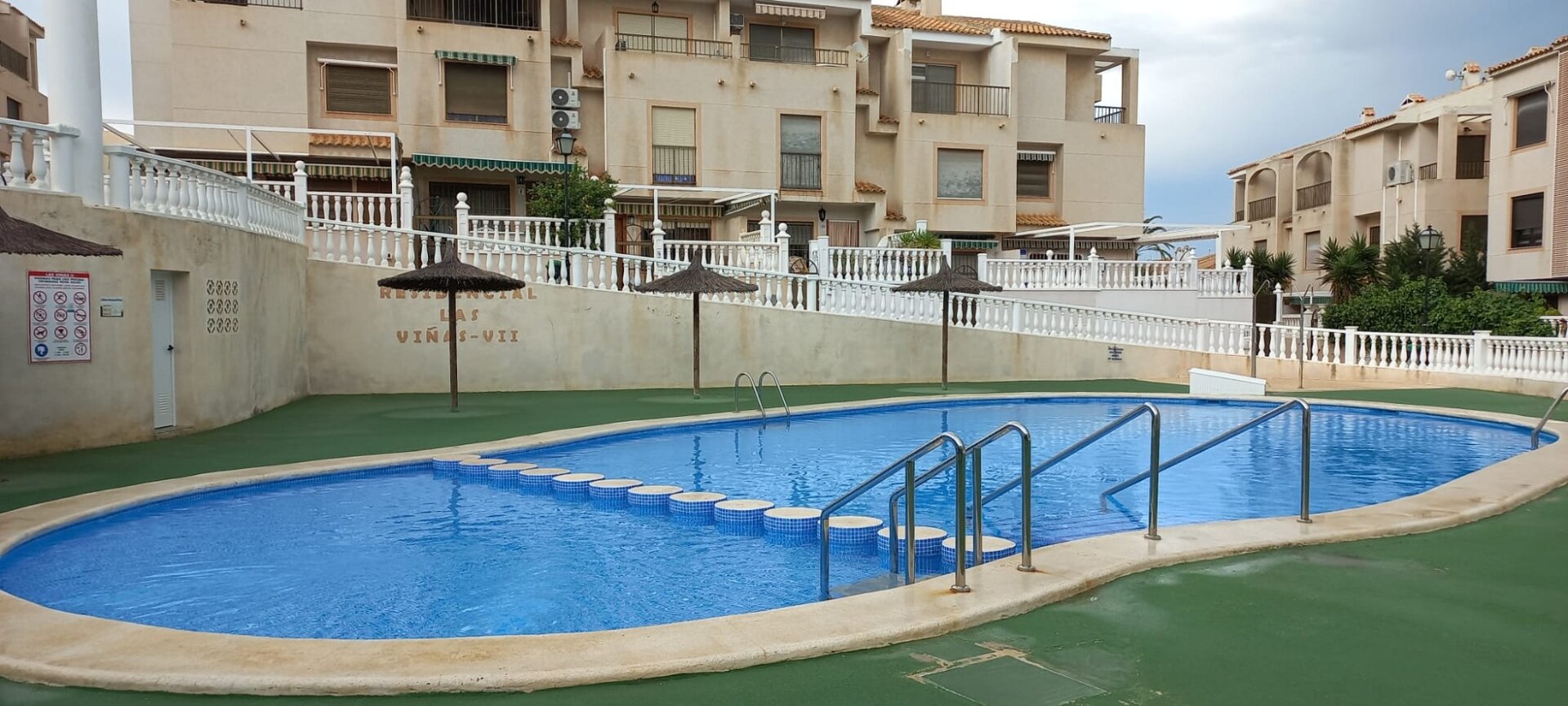 5-Bedroom House in Los Secanos, Guardamar del Segura - Image 4