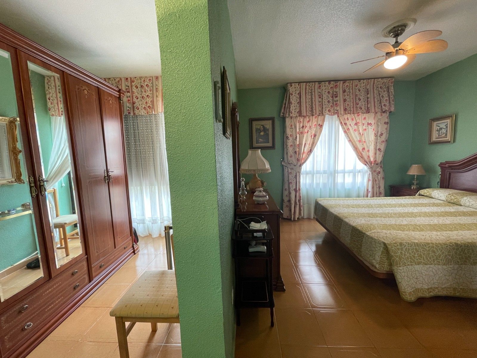 5-Bedroom House in Los Secanos, Guardamar del Segura - Image 7