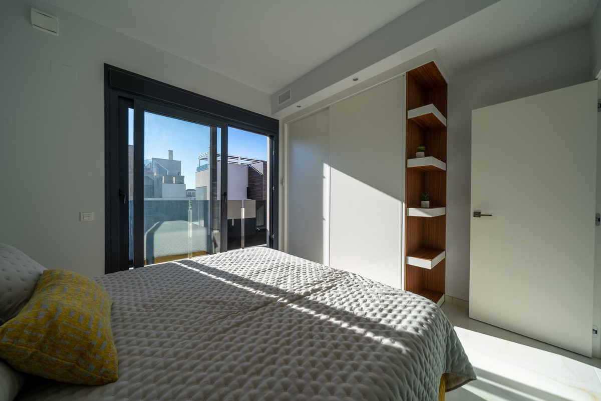 3-Bedroom Detached House in  Orihuela Costa | Sunny Casas... - Image 25