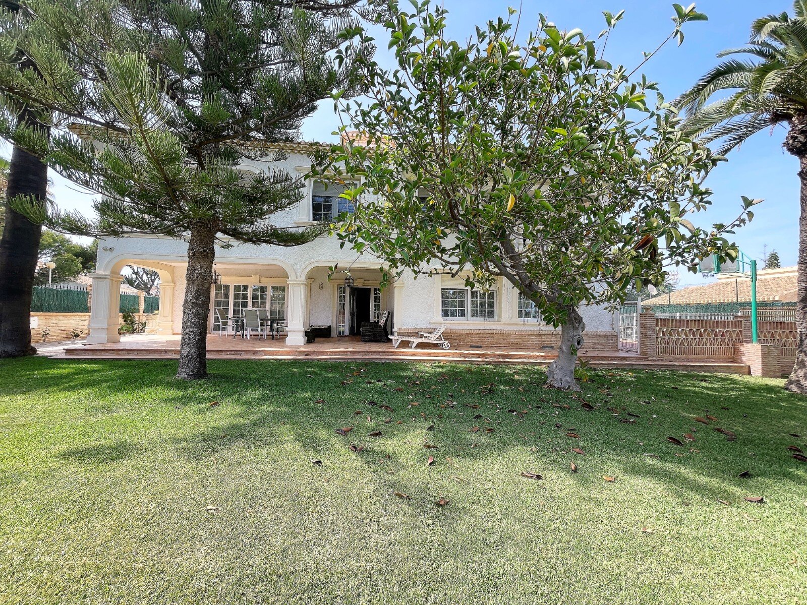 8-Bedroom Villa in Costa Blanca, Cabo Roig - Image 1