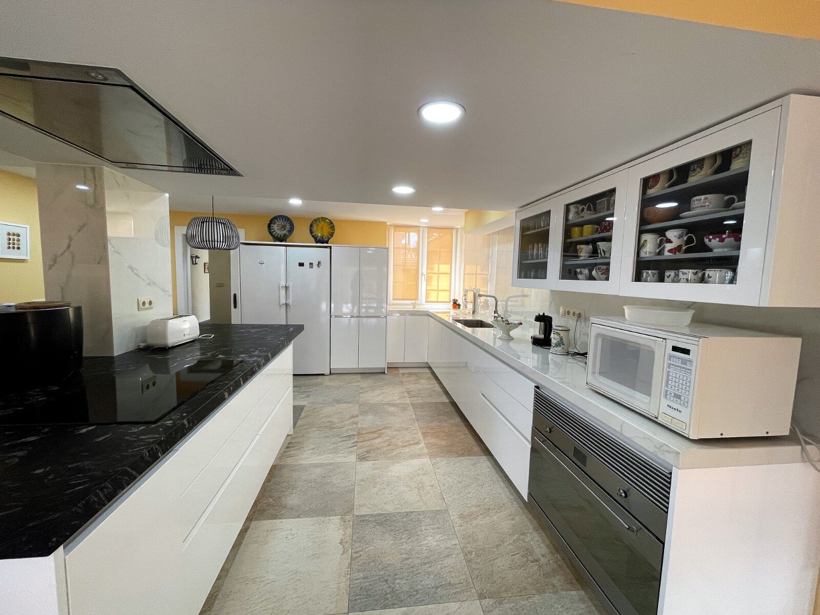 8-Bedroom Villa in Costa Blanca, Cabo Roig - Image 14