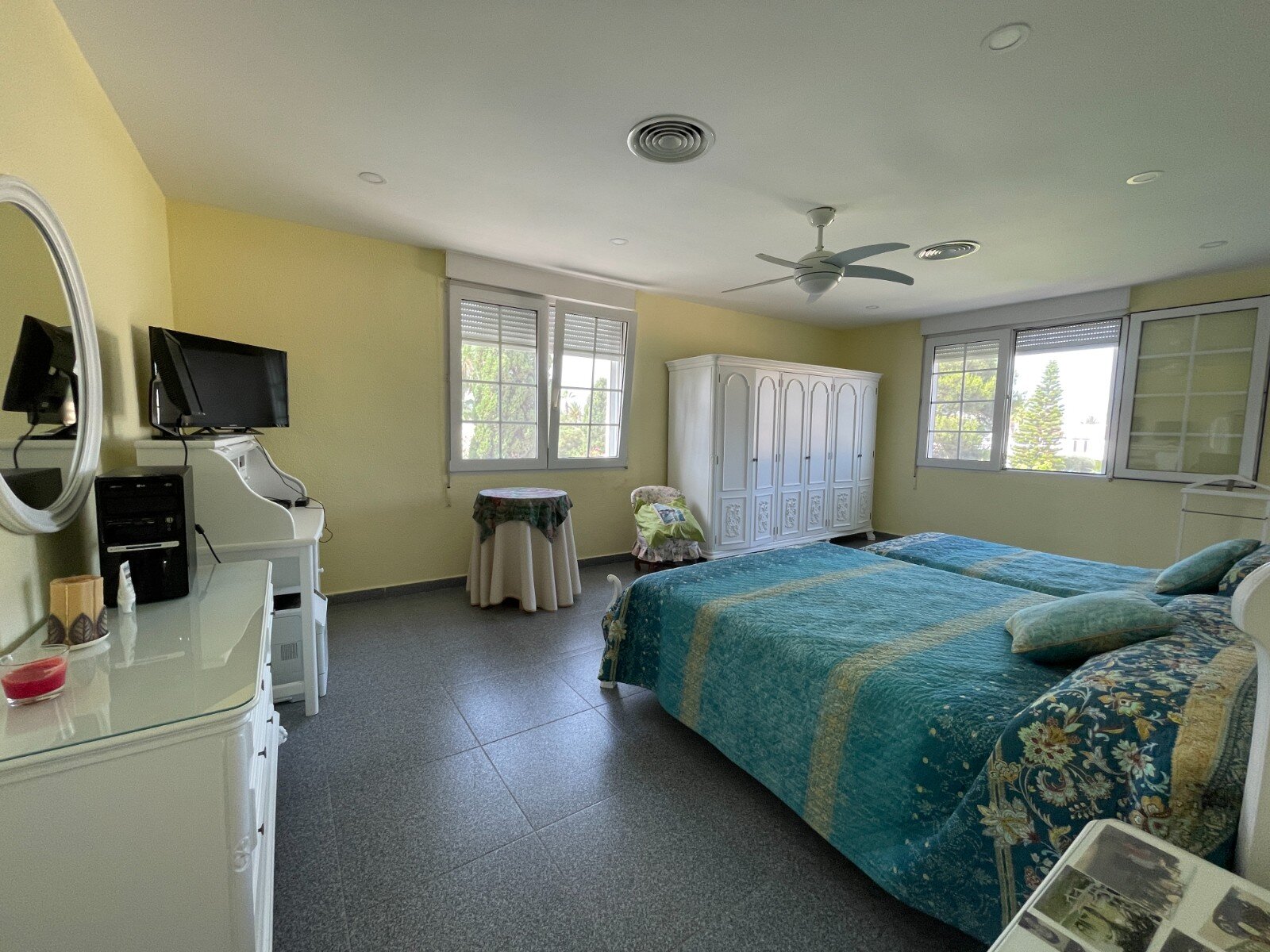 8-Bedroom Villa in Costa Blanca, Cabo Roig - Image 36