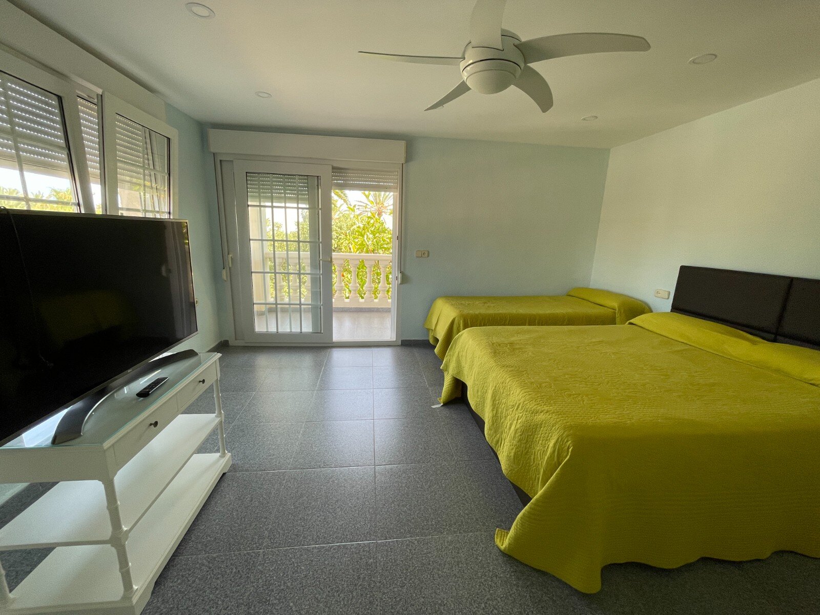 8-Bedroom Villa in Costa Blanca, Cabo Roig - Image 45