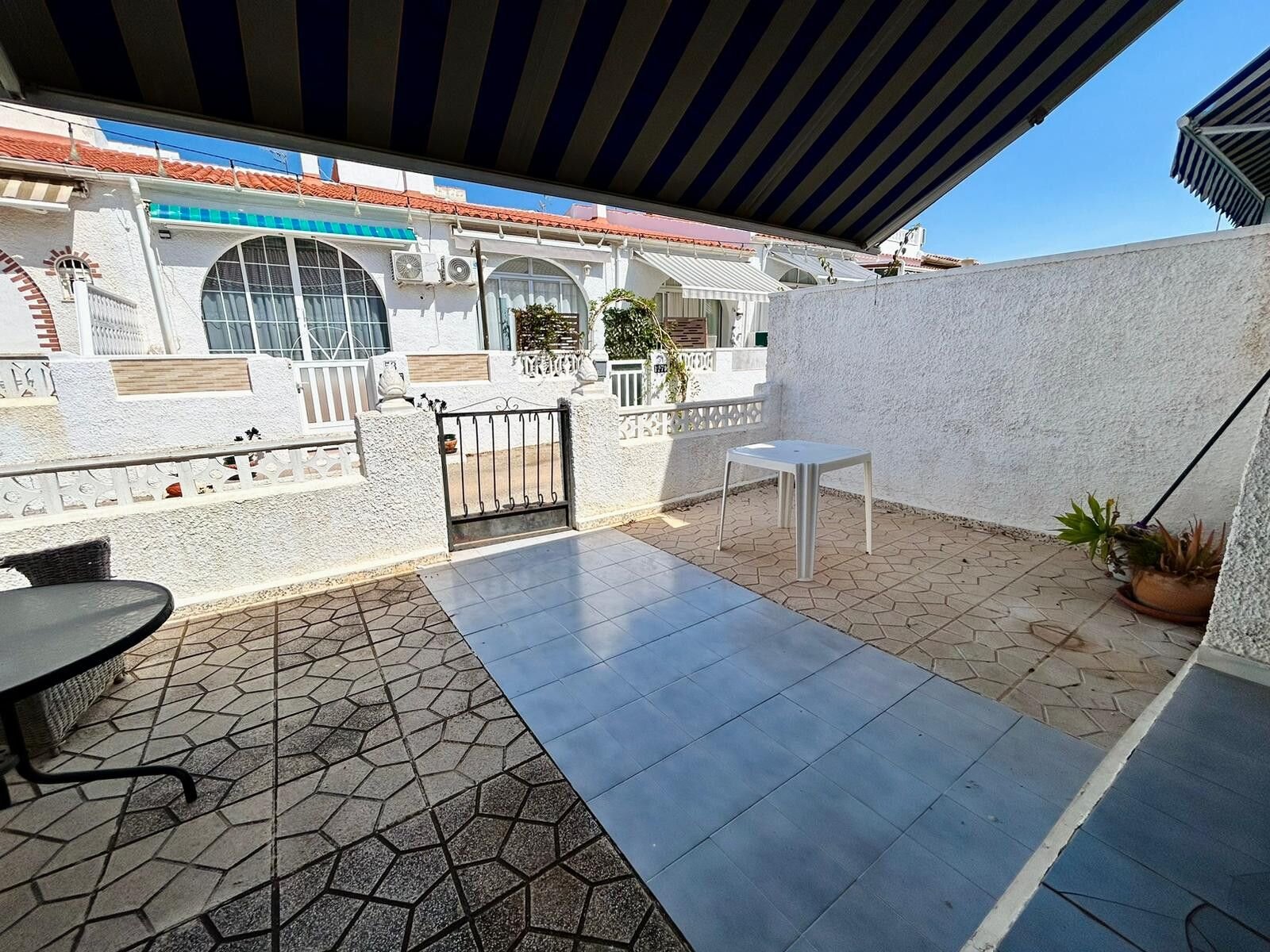 2-Bedroom House in Centro, Torrevieja - Image 6