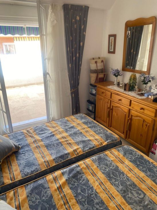 1-Bedroom Penthouse in Centro, Torrevieja - Image 7