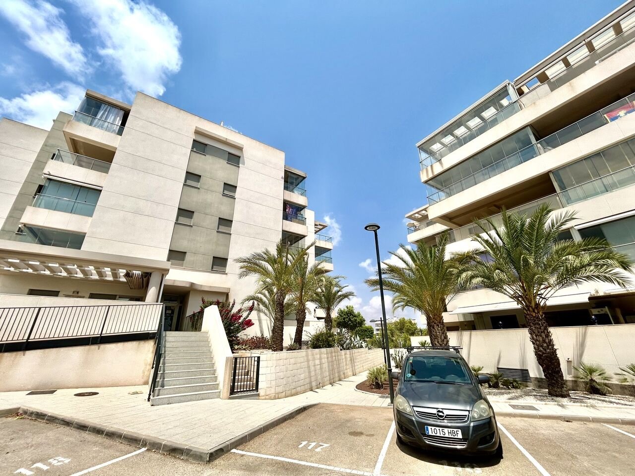 2-Bedroom Penthouse in Lomas de Cabo Roig-los Dolses, Orihuela Costa - Image 1