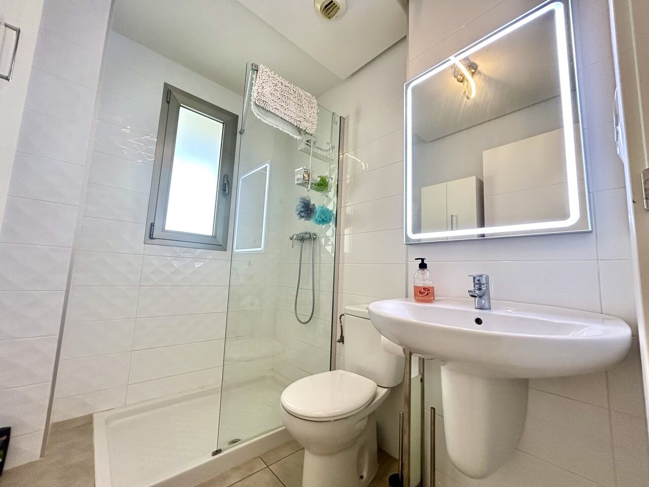 2-Bedroom Penthouse in Lomas de Cabo Roig-los Dolses, Orihuela Costa - Image 11