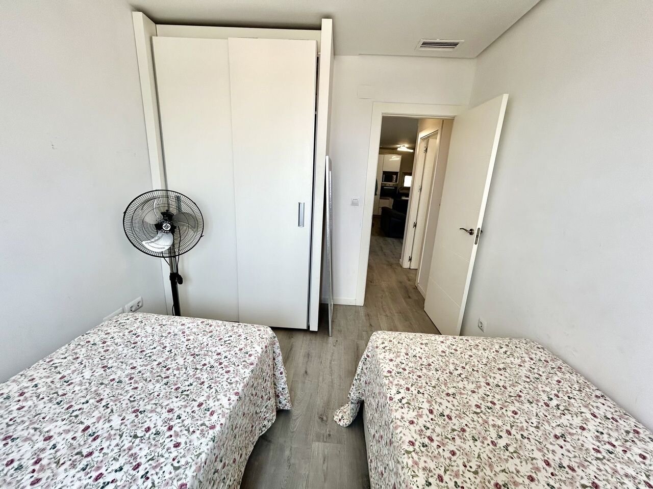 2-Bedroom Penthouse in Lomas de Cabo Roig-los Dolses, Orihuela Costa - Image 13
