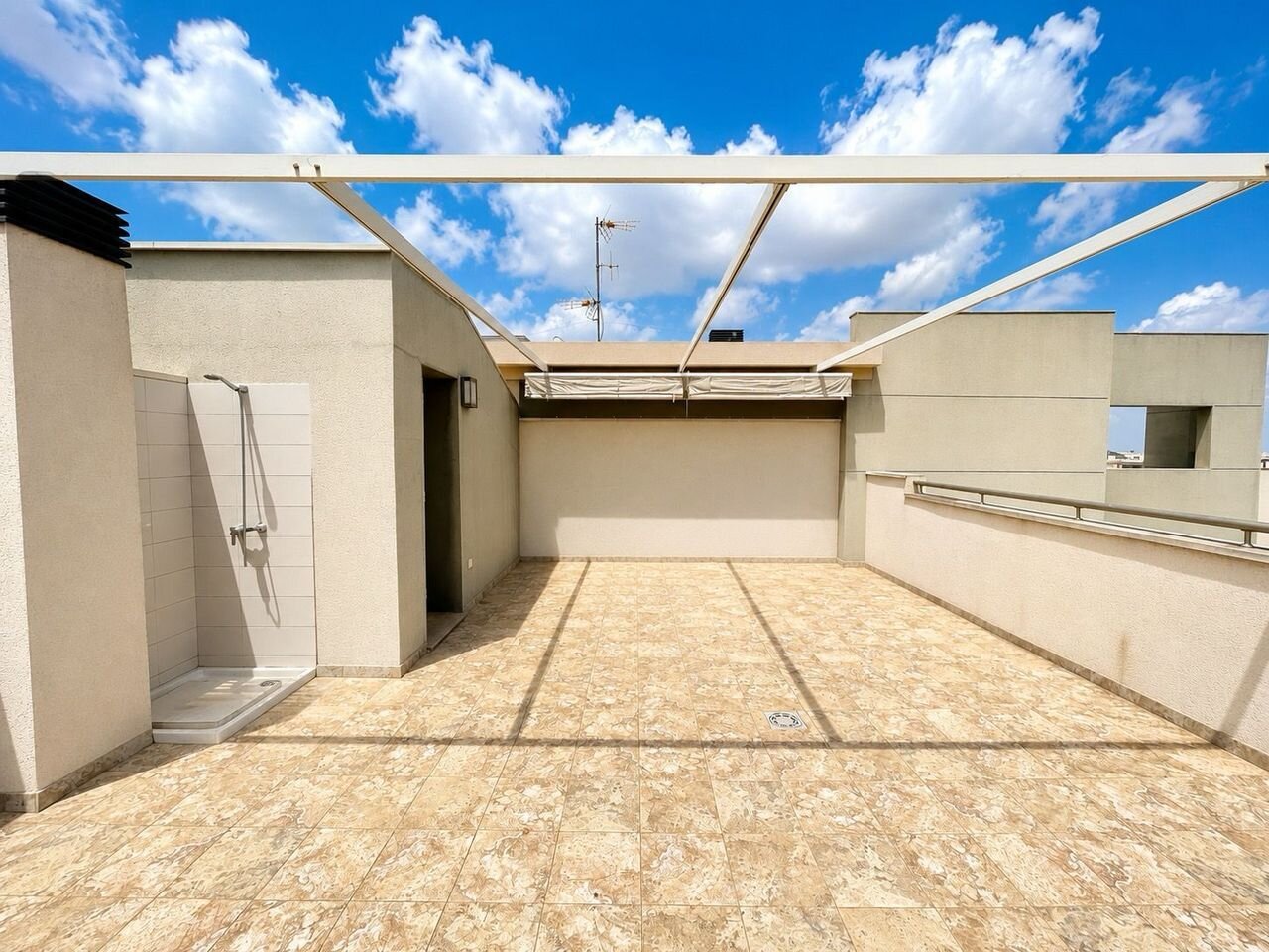 2-Bedroom Penthouse in Lomas de Cabo Roig-los Dolses, Orihuela Costa - Image 19