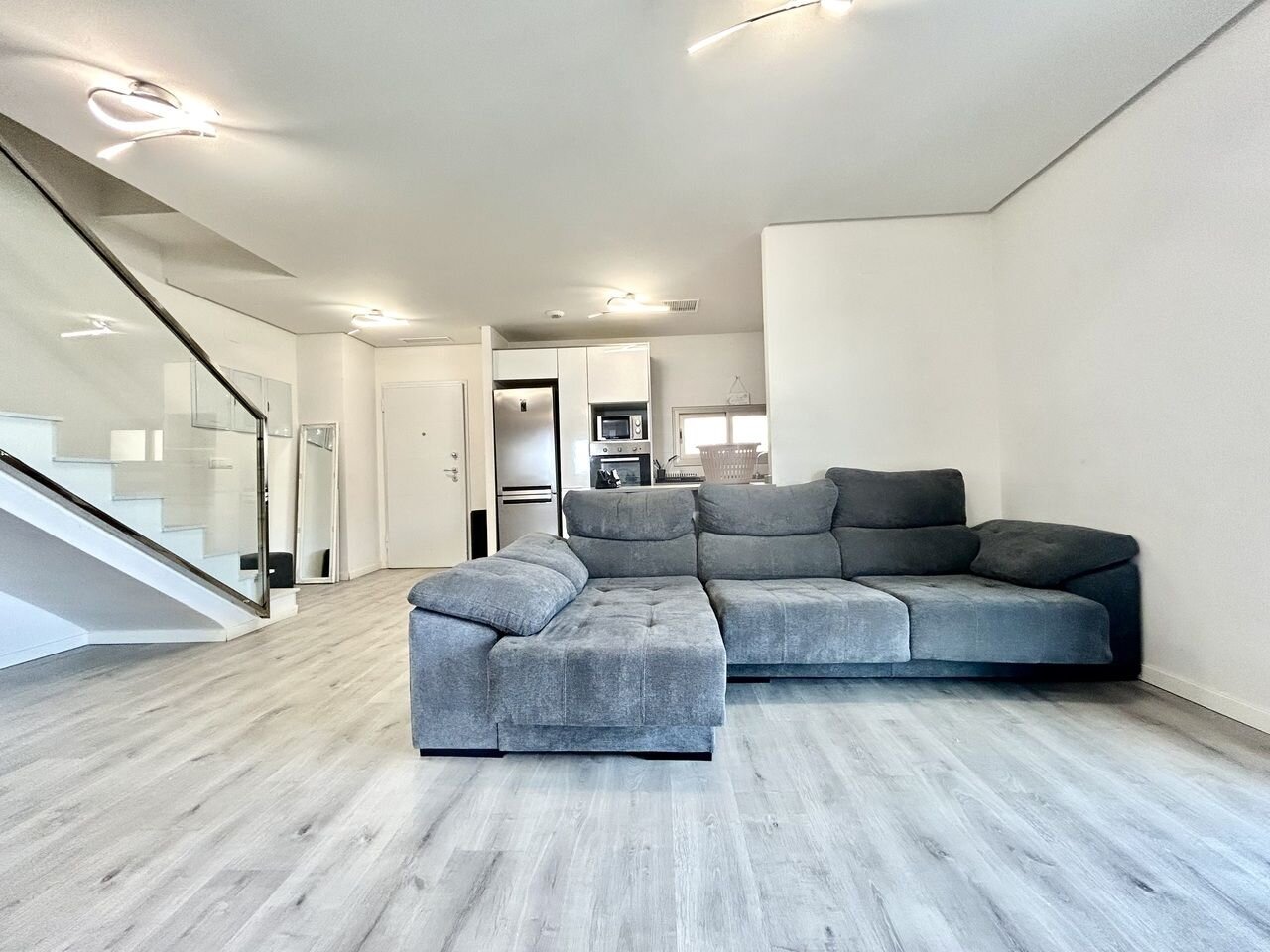 2-Bedroom Penthouse in Lomas de Cabo Roig-los Dolses, Orihuela Costa - Image 3