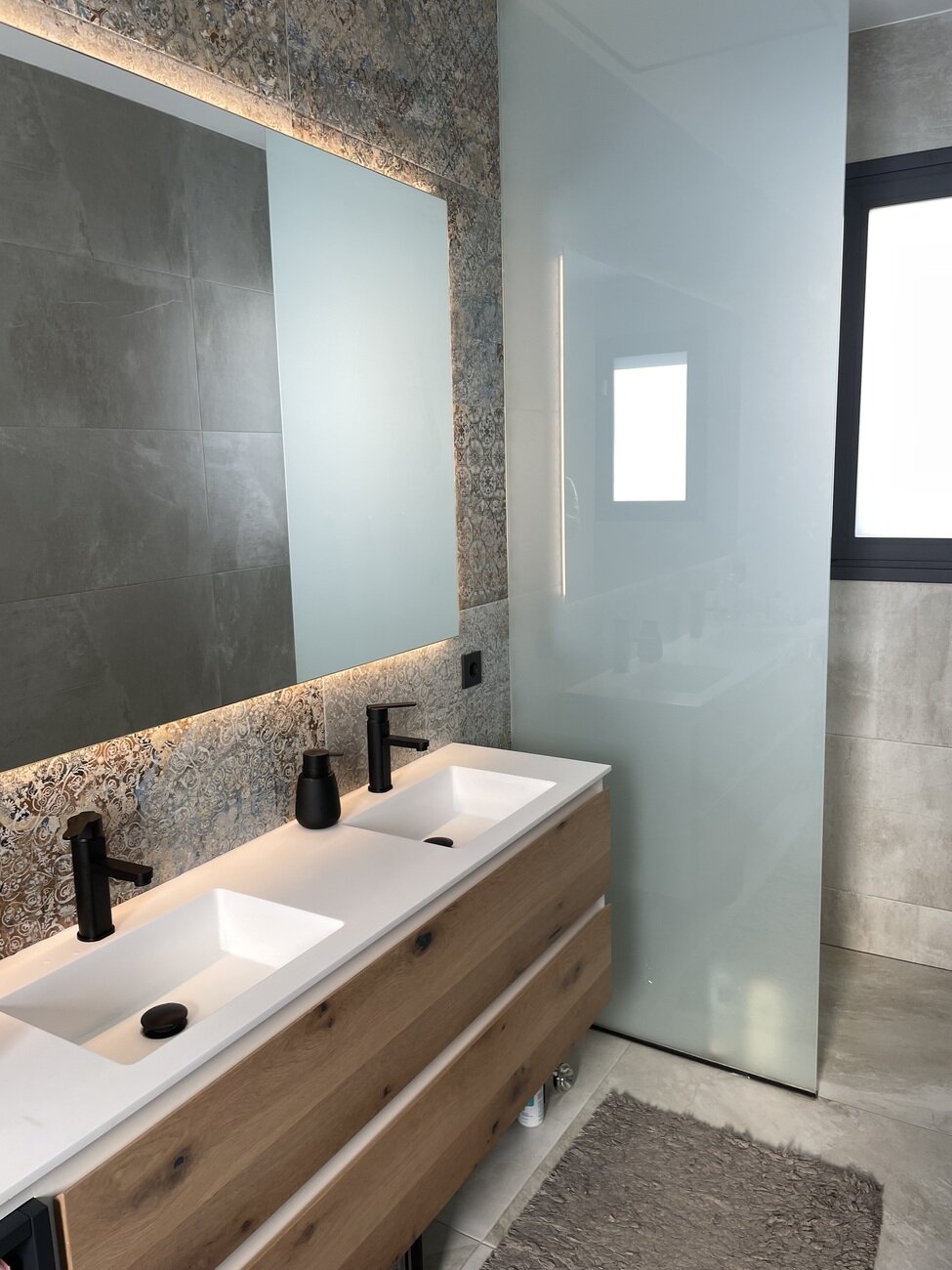 4-Bedroom Villa in Comunidad Valenciana, Almoradi - Image 18