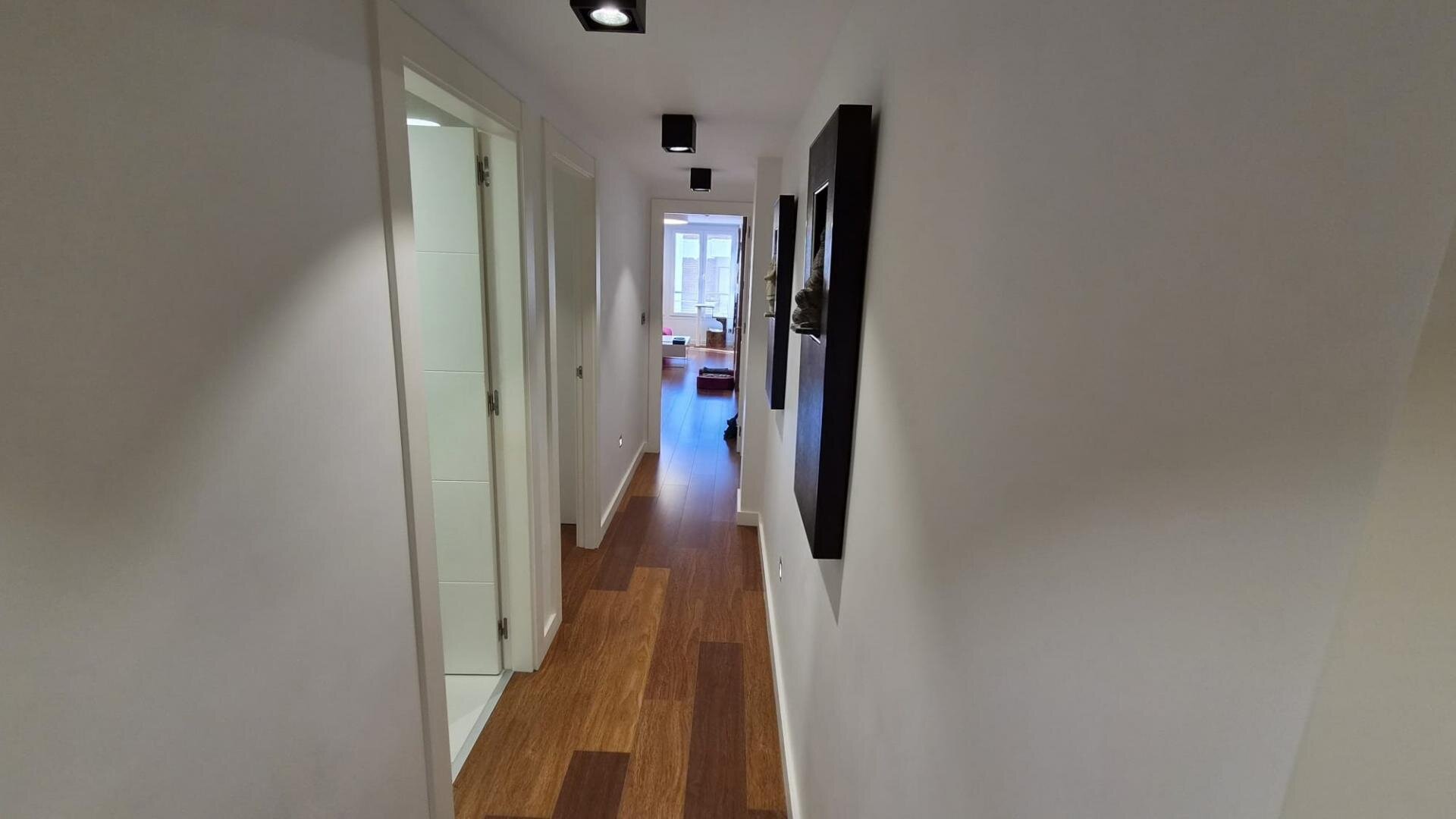 4-Bedroom Apartment in Centro, Torrevieja - Image 23