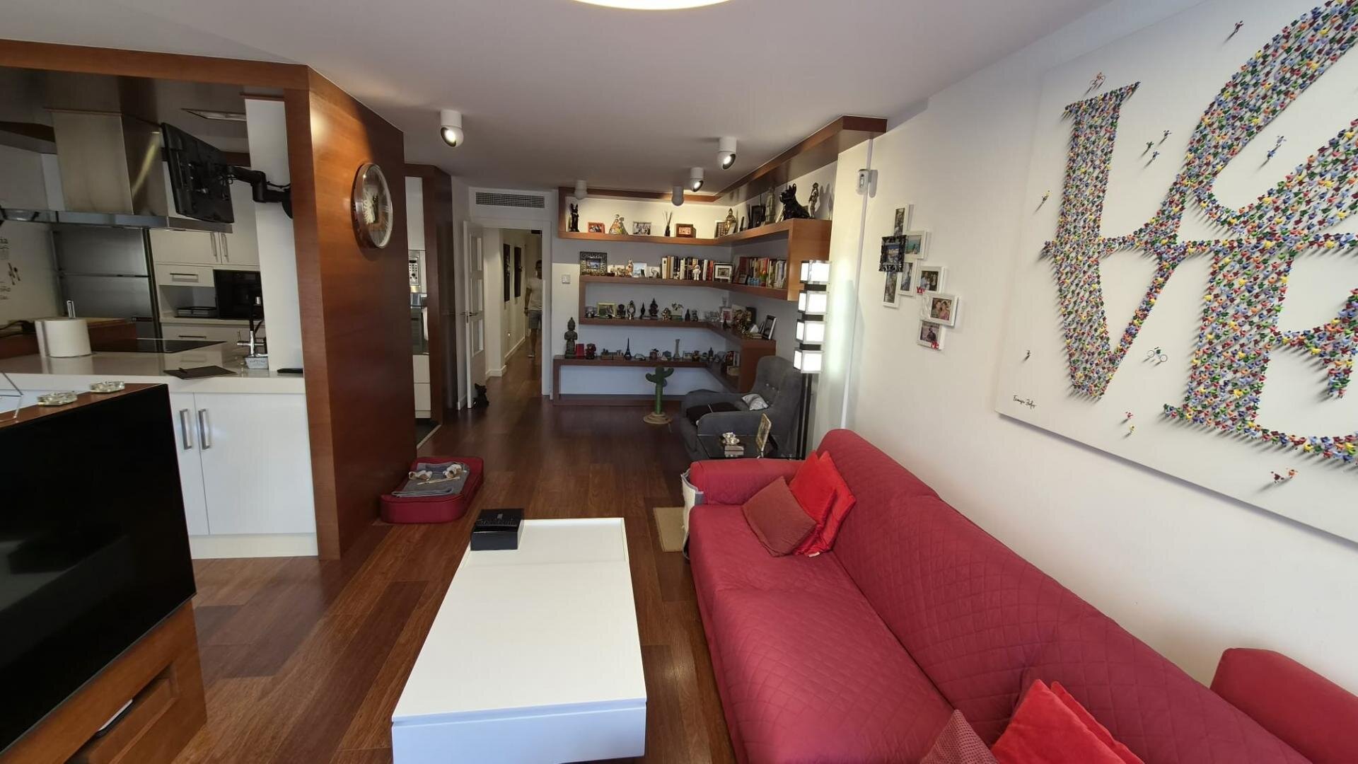 4-Bedroom Apartment in Centro, Torrevieja - Image 6